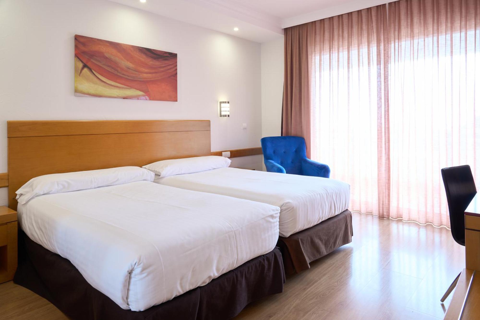 Hotel Maya Alicante Zewnętrze zdjęcie